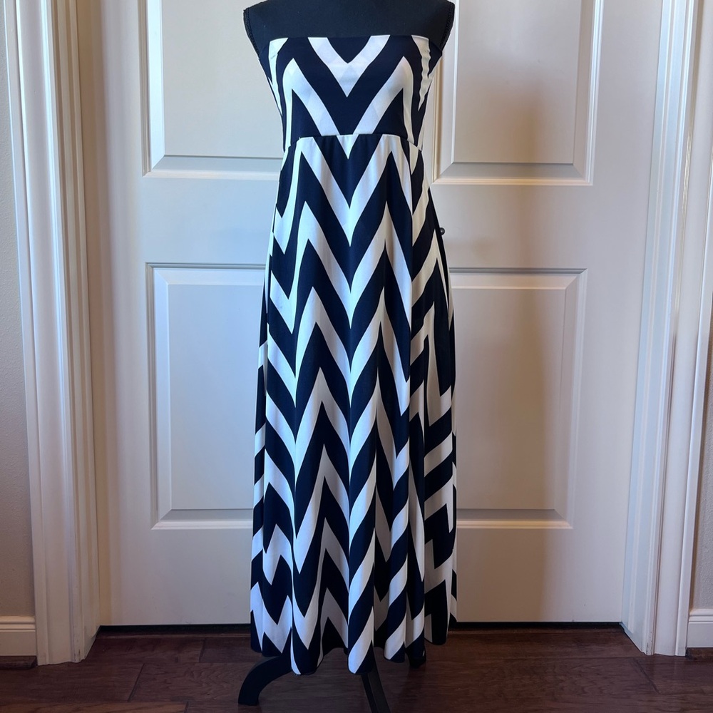 Convertible Maxi Dress/Skirt - Chevron Print
